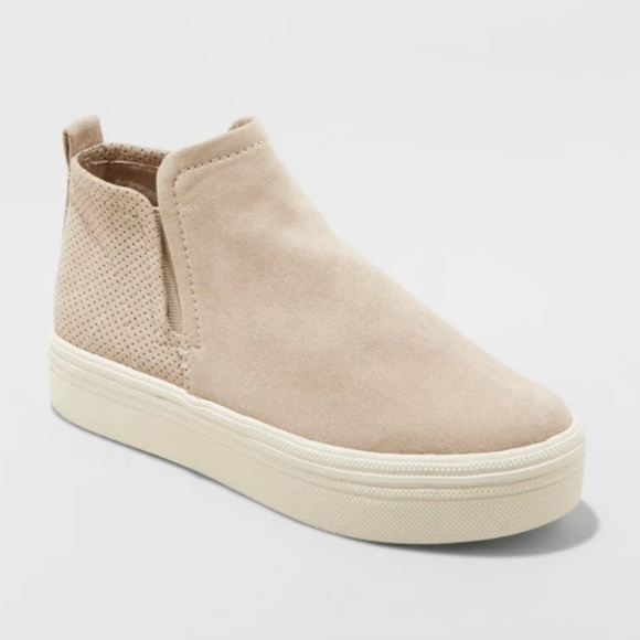 Universal Thread Shoes - NWT Microsuede High Top Sneakers-8.5